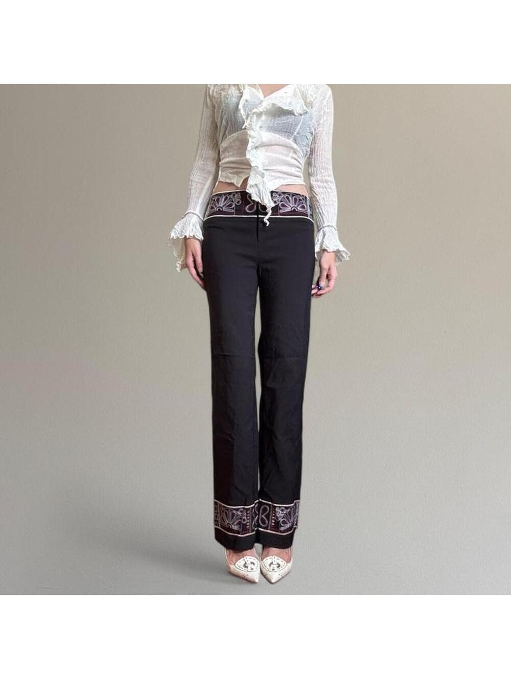 Y2K low rise embroidered pants from Bisou Bisou.
